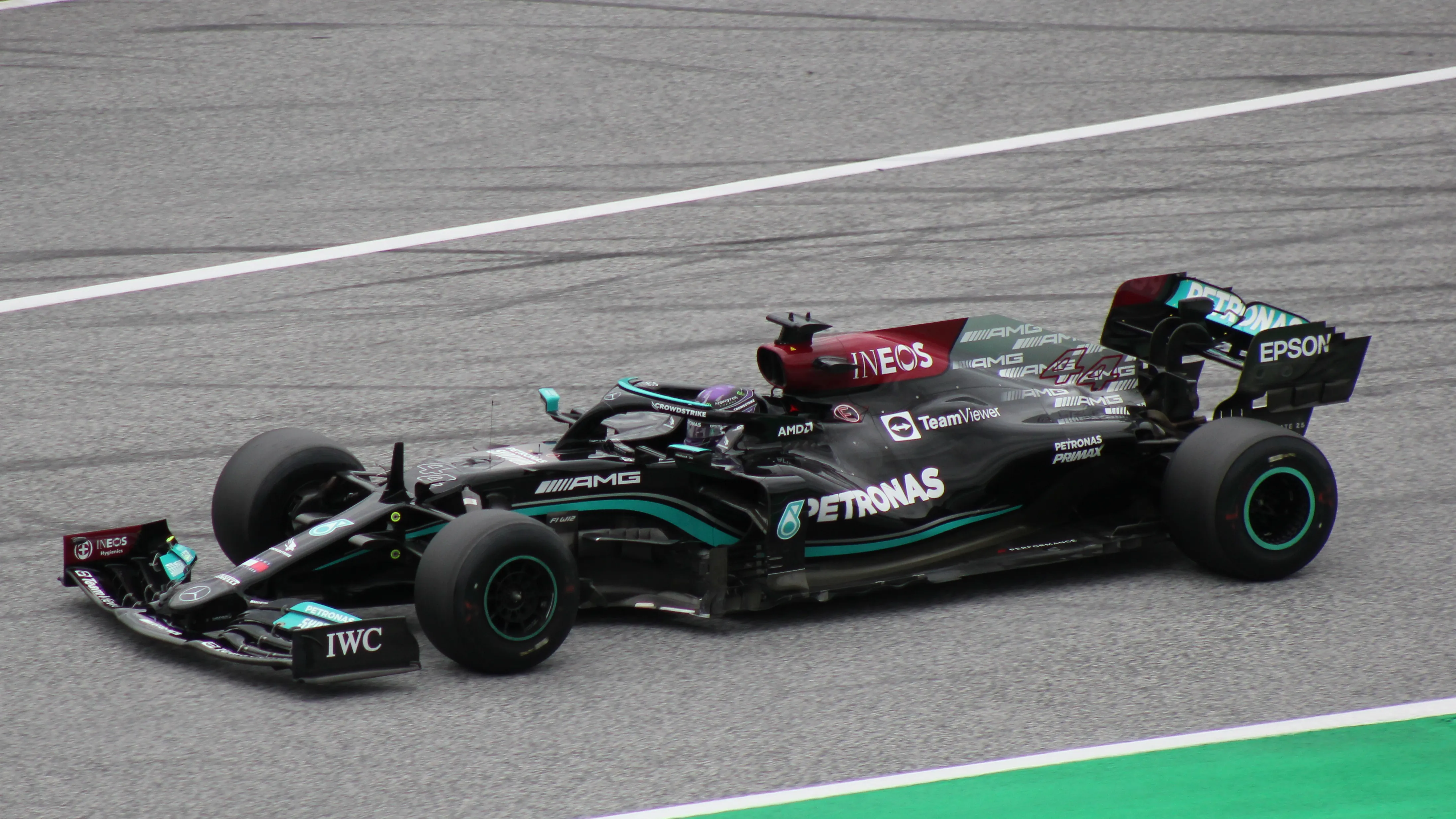 Top 15 Fastest F1 Cars - Live stats and records
